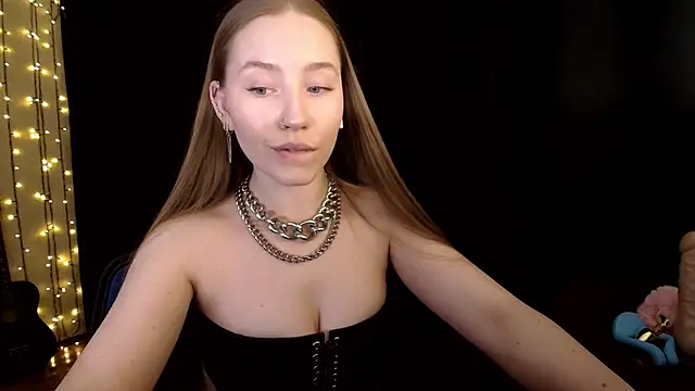 Snapshot of SindiWatsoon chatting on 02/02/26, 03:33 SindiWatsoon online show from 02/02/26, 03:33