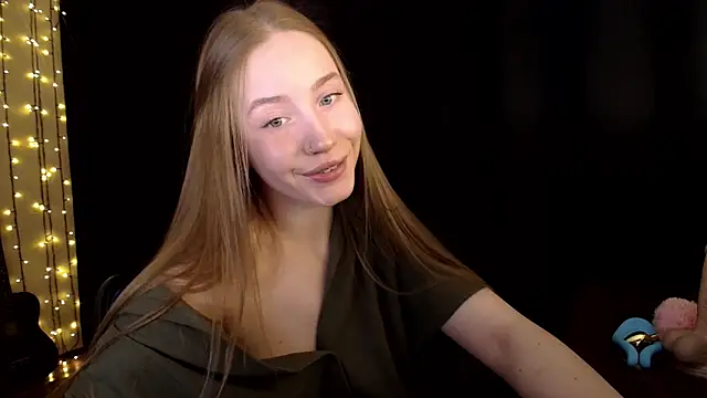 Snapshot of SindiWatsoon chatting on 02/09/26, 02:21 SindiWatsoon online show from 02/09/26, 02:21