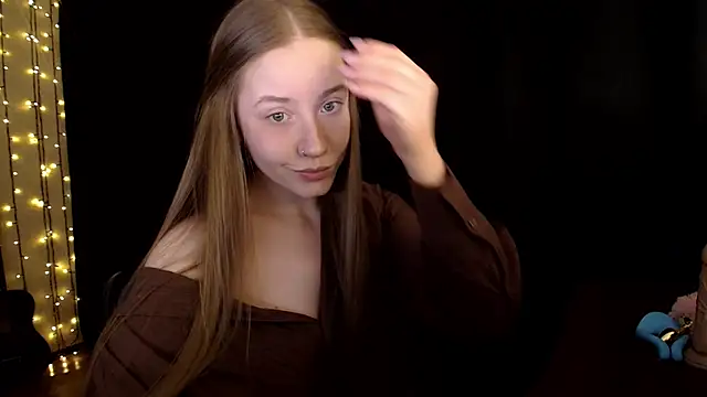 Snapshot of SindiWatsoon chatting on 02/13/26, 03:41 SindiWatsoon online show from 02/13/26, 03:41