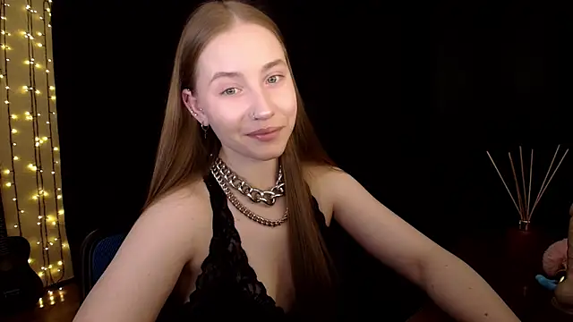 Snapshot of SindiWatsoon chatting on 03/29/26, 06:30 SindiWatsoon online show from 03/29/26, 06:30