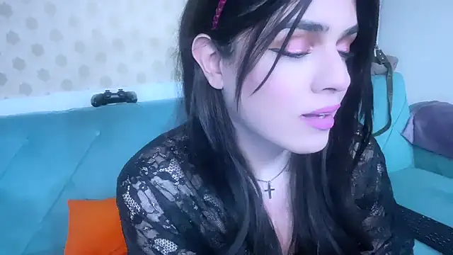 Arab tgirl online show from 02/10/25, 09:47