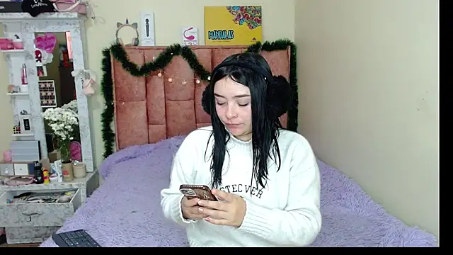 nahia  2 online show from 12/12/24, 04:43