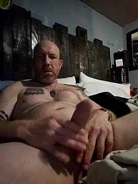 Snapshot of Will11indaddy chatting on 10/28/25, 05:44 Will11indaddy online show from 10/28/25, 05:44