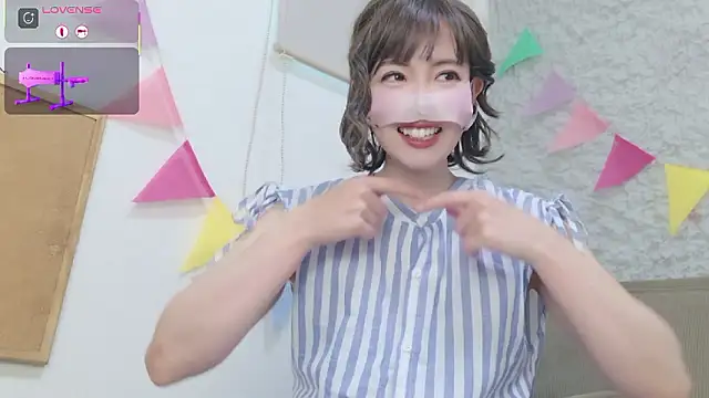 Snapshot of A33-asami chatting on 03/29/26, 01:27 A33-asami online show from 03/29/26, 01:27