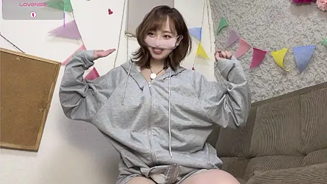 Snapshot of A33-asami chatting on 04/23/26, 02:24 A33-asami online show from 04/23/26, 02:24