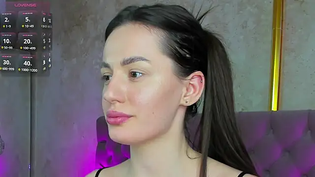 Jelisse Jones online show from 02/20/25, 05:07