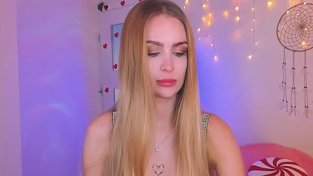 Kamila icee online show from 02/28/25, 08:07