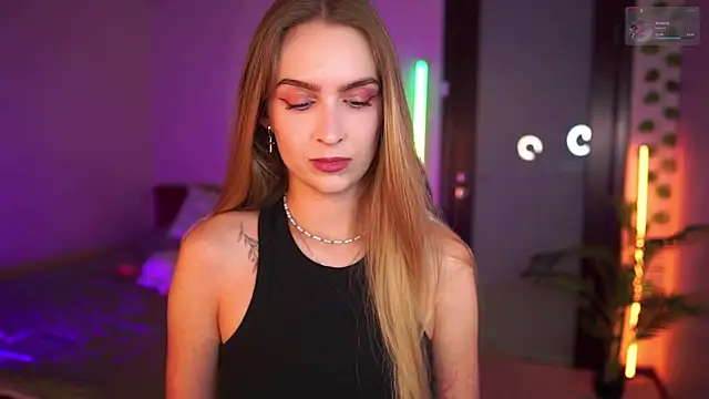 Kamila icee online show from 09/25/25, 07:06