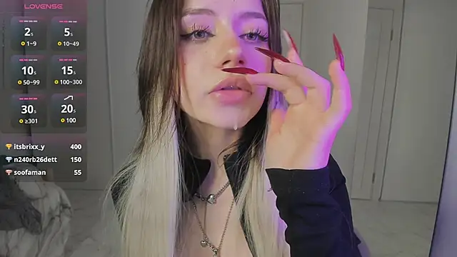 KellyBarton online show from 03/16/25, 11:47