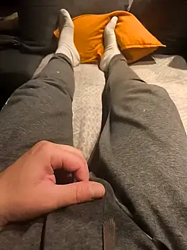 onbifeet online show from 12/20/25, 09:44