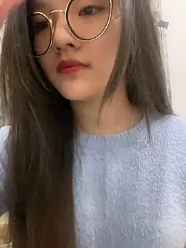 Krixxi22 online show from 02/26/25, 04:03