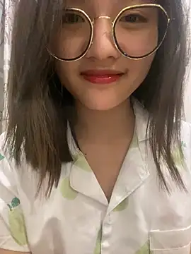 Krixxi22 online show from 03/22/25, 02:58