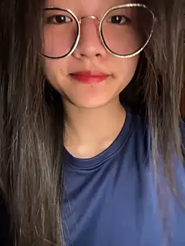 Krixxi22 online show from 11/30/25, 02:32