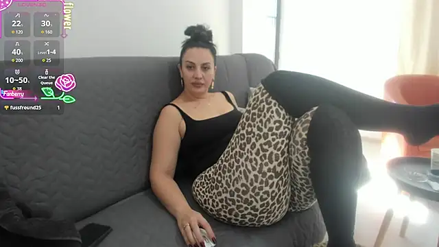 Snapshot of Abbeyk11 chatting on 10/20/25, 09:54 Abbeyk11 online show from 10/20/25, 09:54