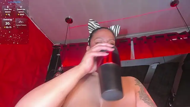 Taylor-hardcore online show from 01/27/25, 02:13