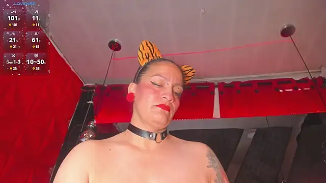 Taylor-hardcore online show from 01/28/25, 01:38