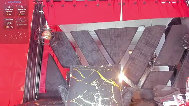 Taylor-hardcore online show from 02/28/25, 05:37