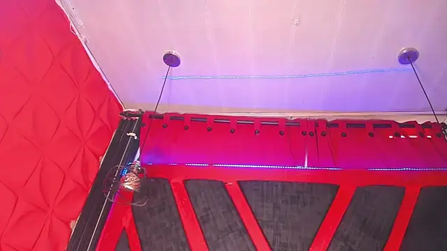 Taylor-hardcore online show from 09/09/25, 02:27