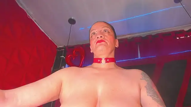 Taylor-hardcore online show from 11/26/25, 02:40