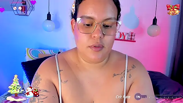 Snapshot of monicabbw_ chatting on 12/03/24, 10:40 monicabbw online show from 12/03/24, 10:40