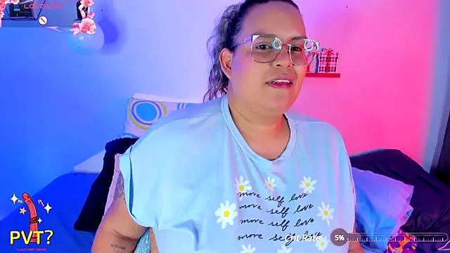 Snapshot of monicabbw_ chatting on 01/25/25, 01:43 monicabbw online show from 01/25/25, 01:43