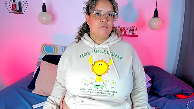 Snapshot of monicabbw_ chatting on 02/28/25, 12:10 monicabbw online show from 02/28/25, 12:10