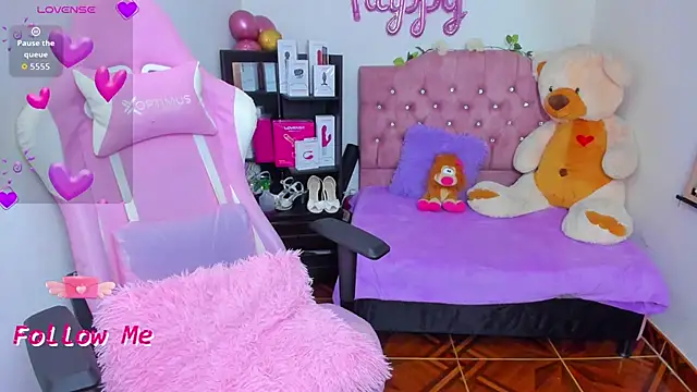 Snapshot of karla_cute01 chatting on 03/15/26, 05:02 karla cute01 online show from 03/15/26, 05:02