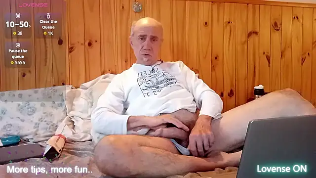 papifacu online show from 10/15/25, 11:21