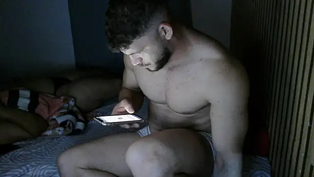 Snapshot of Dedel199 chatting on 12/15/25, 12:37 Dedel199 online show from 12/15/25, 12:37