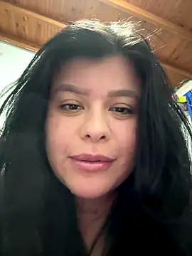 Snapshot of Scarlett_grey1 chatting on 12/18/25, 08:09 Scarlett grey1 online show from 12/18/25, 08:09