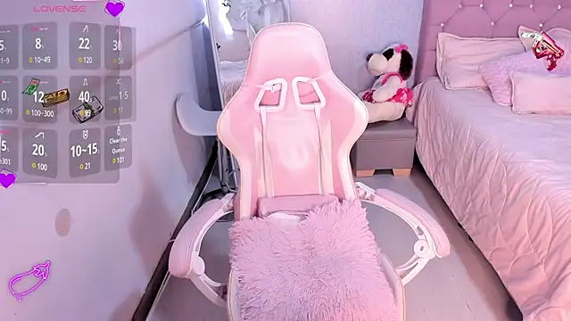 Kenia tompson01 online show from 03/08/25, 06:26