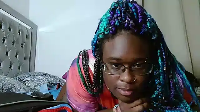 Snapshot of TentenCutiepie69xxx chatting on 02/04/25, 11:27 TentenCutiepie69xxx online show from 02/04/25, 11:27