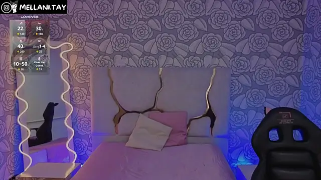 Mellani tay online show from 09/18/25, 03:19