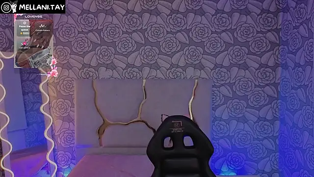 Mellani tay online show from 09/21/25, 03:19