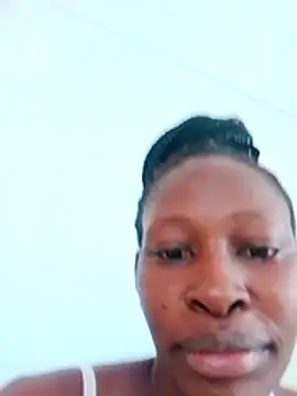 LOVELY-2BERRY online show from 04/03/26, 07:06