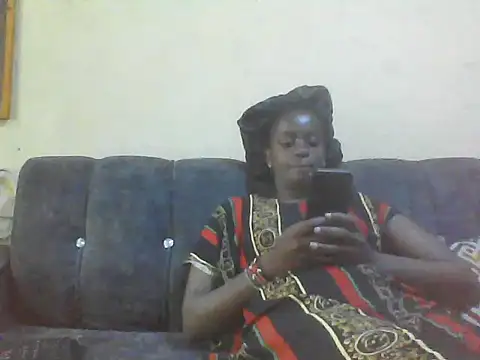 Snapshot of Pretty_savage3 chatting on 04/11/26, 06:40 Pretty savage3 online show from 04/11/26, 06:40