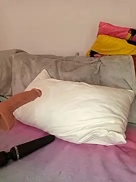 Timide girl2 online show from 04/09/26, 06:19