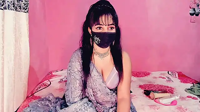 Snapshot of Lexi_Lore_X chatting on 04/26/26, 04:37 Lexi Lore X online show from 04/26/26, 04:37