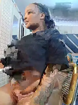 Spotty Coochie online show from 05/18/26, 07:09