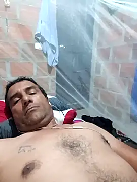 Snapshot of Janle_19c chatting on 01/13/25, 02:39 Janle 19c online show from 01/13/25, 02:39