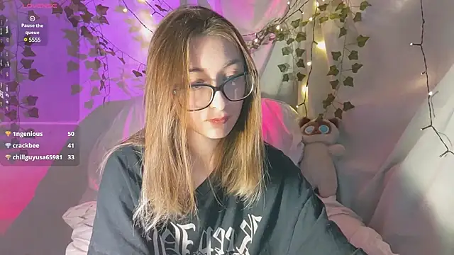 monlight  dana online show from 12/06/24, 06:06