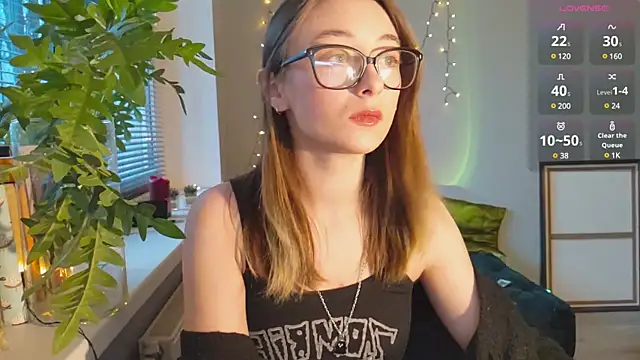 monlight  dana online show from 12/23/24, 01:35