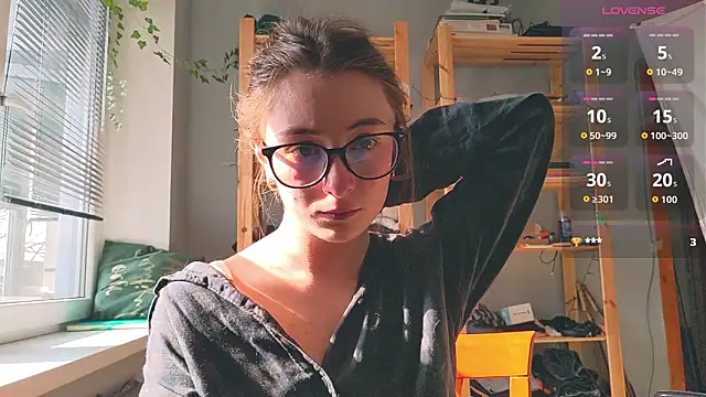 monlight  dana online show from 03/11/26, 11:49