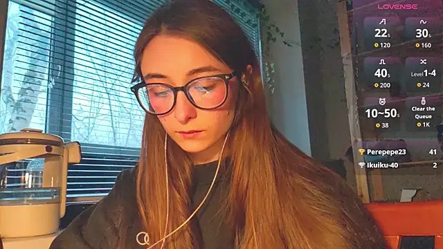 monlight  dana online show from 04/05/26, 04:59