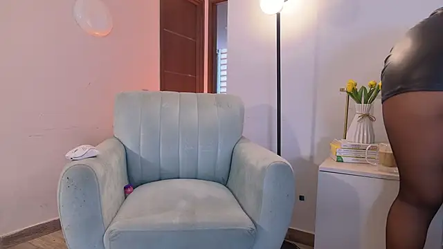 Miarouss3 online show from 09/24/25, 01:25