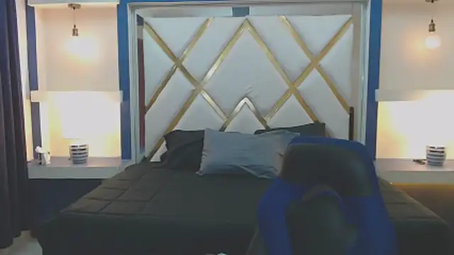 Sofiia davis23 online show from 11/10/25, 01:10