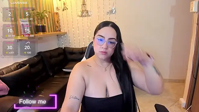 Sofiia davis23 online show from 04/14/26, 01:39