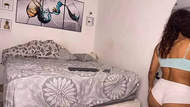 Snapshot of wendy_alejo1712 chatting on 03/12/25, 01:36 wendy alejo1712 online show from 03/12/25, 01:36