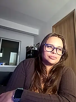 Snapshot of Alex_flair chatting on 01/15/26, 06:18 Alex flair online show from 01/15/26, 06:18