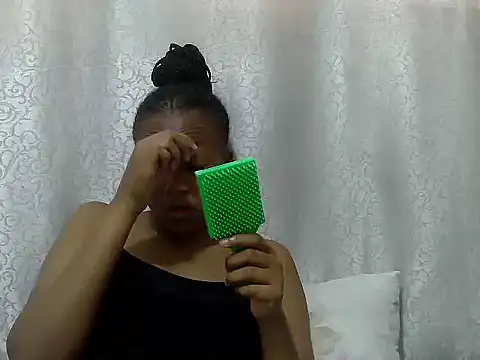 tinabestdoll online show from 11/24/25, 10:37